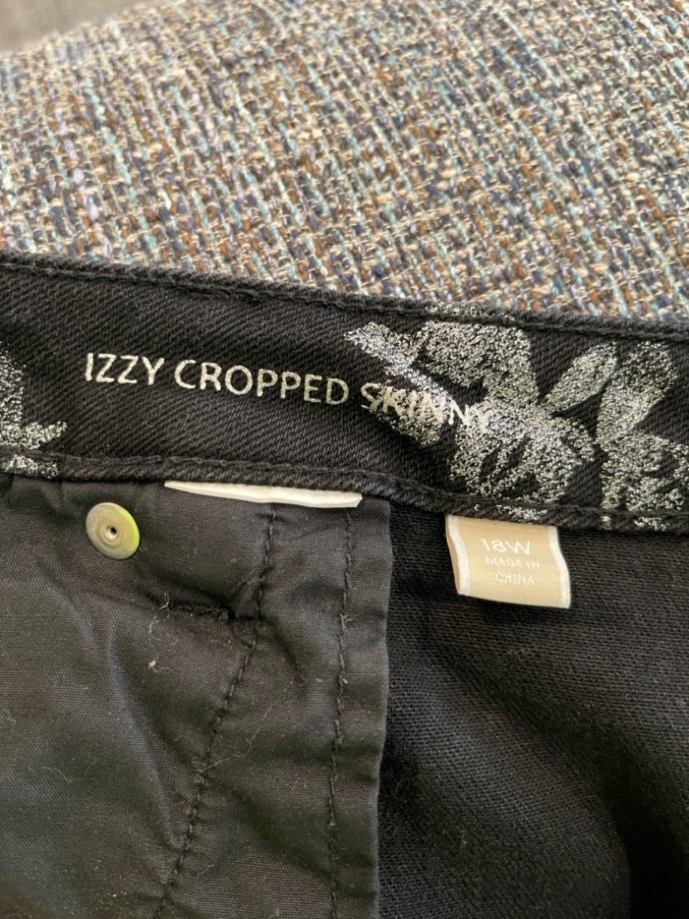 Michael Kors Izzy Black Floral Print Skinny Jeans - Picture 2 of 7